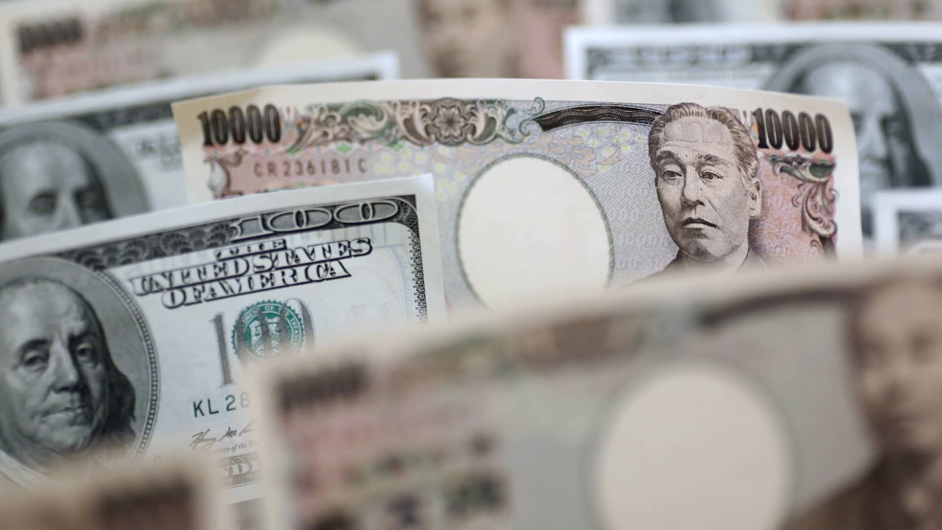 Buck at over two-month top, yen similar 150 according to buck