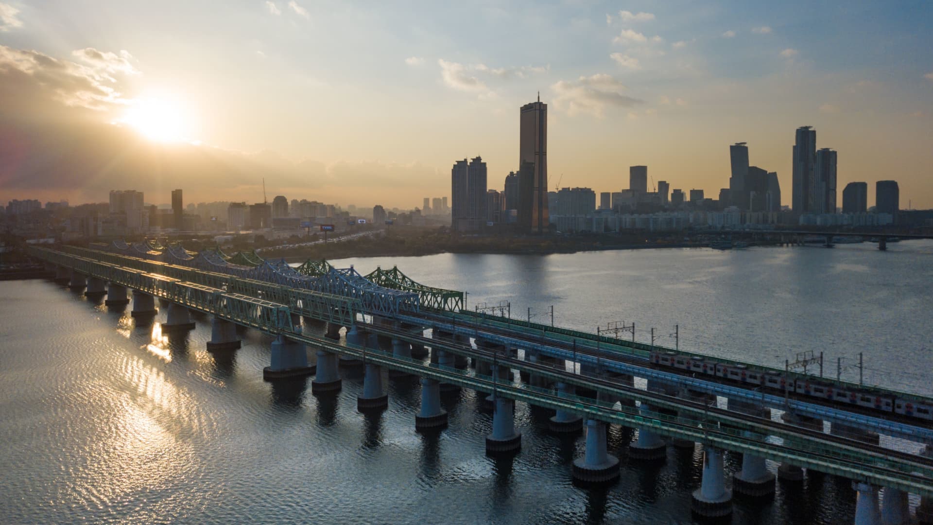 Japan's Nikkei opens up 2% as Asia markets most commonly climb forward of a era of central warehouse selections