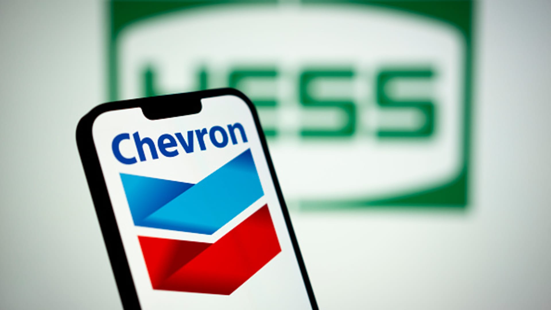 Chevron beats income expectancies, returns greater than $7 billion to shareholders