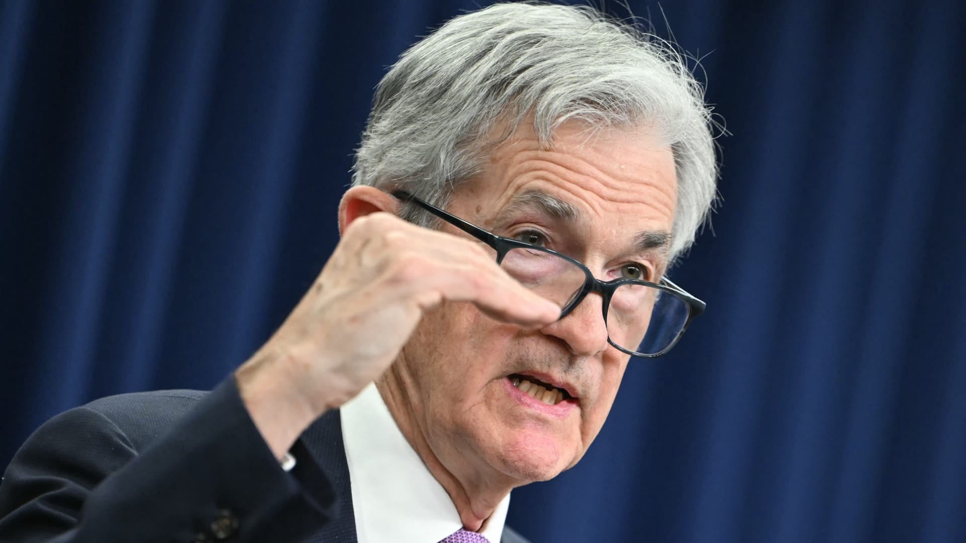 Keep tabs on Fed Chair Powell discuss reside to industry leaders within the Dallas department