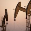 Oil trims losses on tight near-term provide